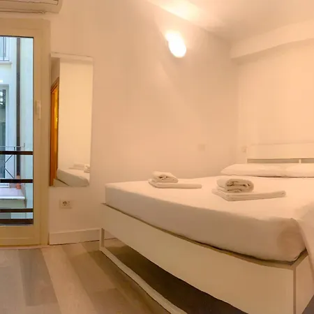 Luxury Barberini Boutique * Rome
